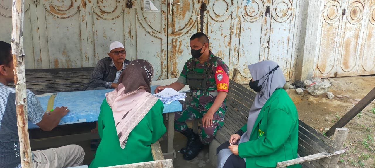 Sosialisasi Serbuan Vaksinasi Weekend, TNI Kodim 0103/Aut Ajak Warga Laksanakan Vaksin.