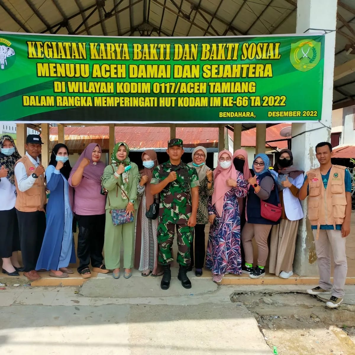 Koramil 04/Bendahara Melaksanakan Kegiatan Pengobatan Massal Dalam Menyambut HUT IM Ke-66