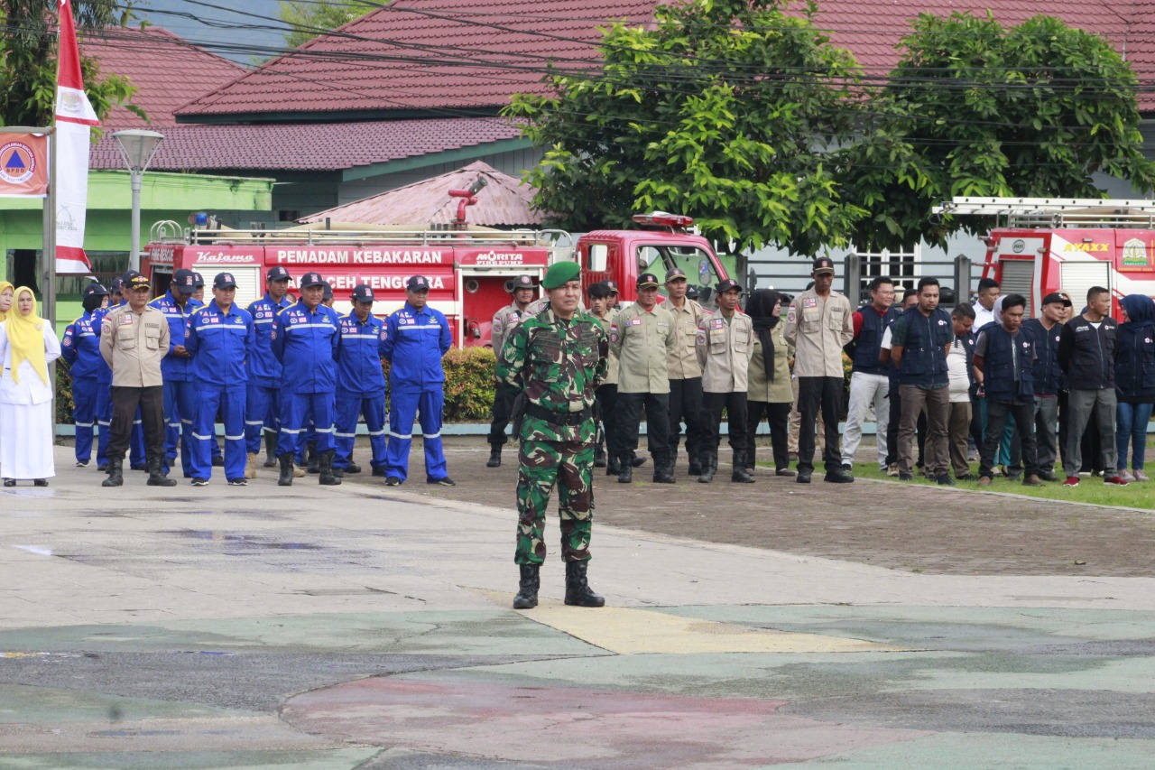Personil Kodim 0108/Agara Hadiri Apel Kesiapsiagaan Dan Gelar Pasukan Penangulangan Bencana