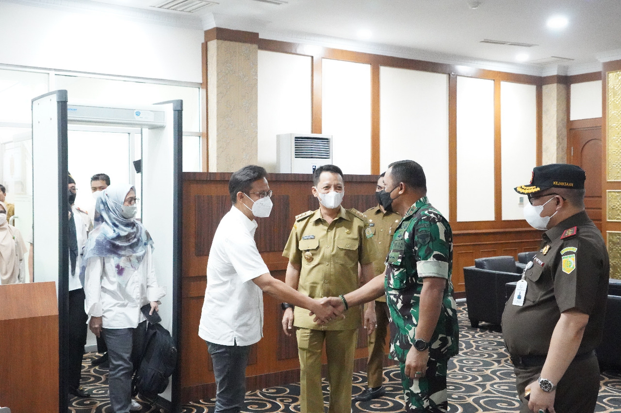 Pangdam IM Sambut Kedatangan Menteri Kesehatan RI