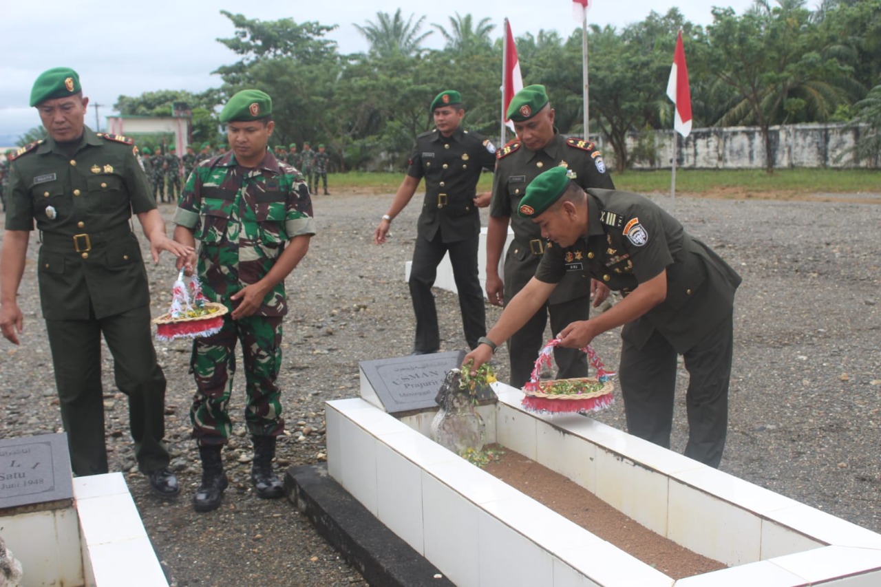 Jelang Peringati Hari Juang Kartika Kodim 0116/Nagan Raya Ziarah Taman Makam Pahlawan