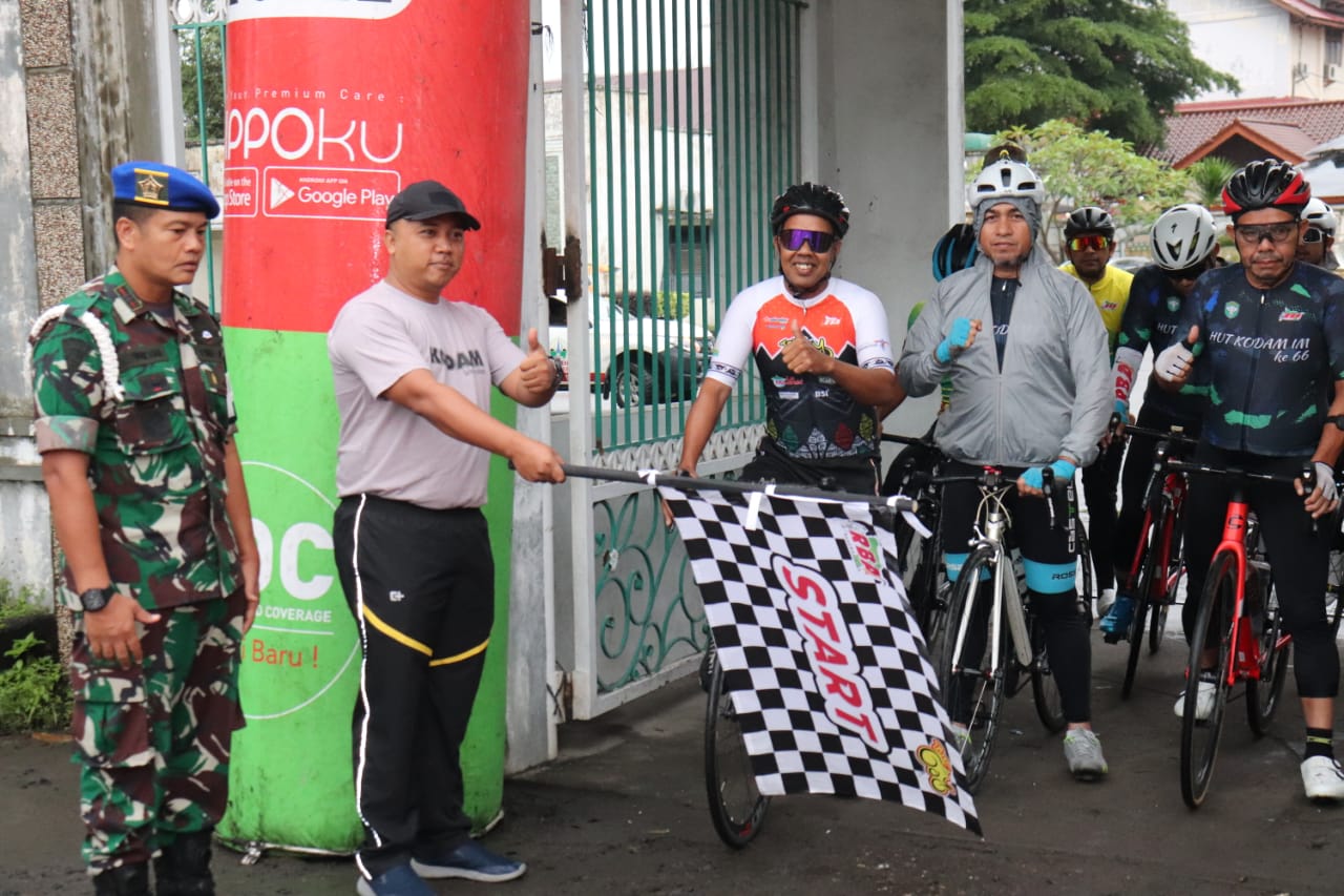 Dandim 0111/Bireuen lepas Gowes Long Ride Dalam Rangka HUT Kodam Iskandar Muda Ke -66 Di Kabupaten Bireuen