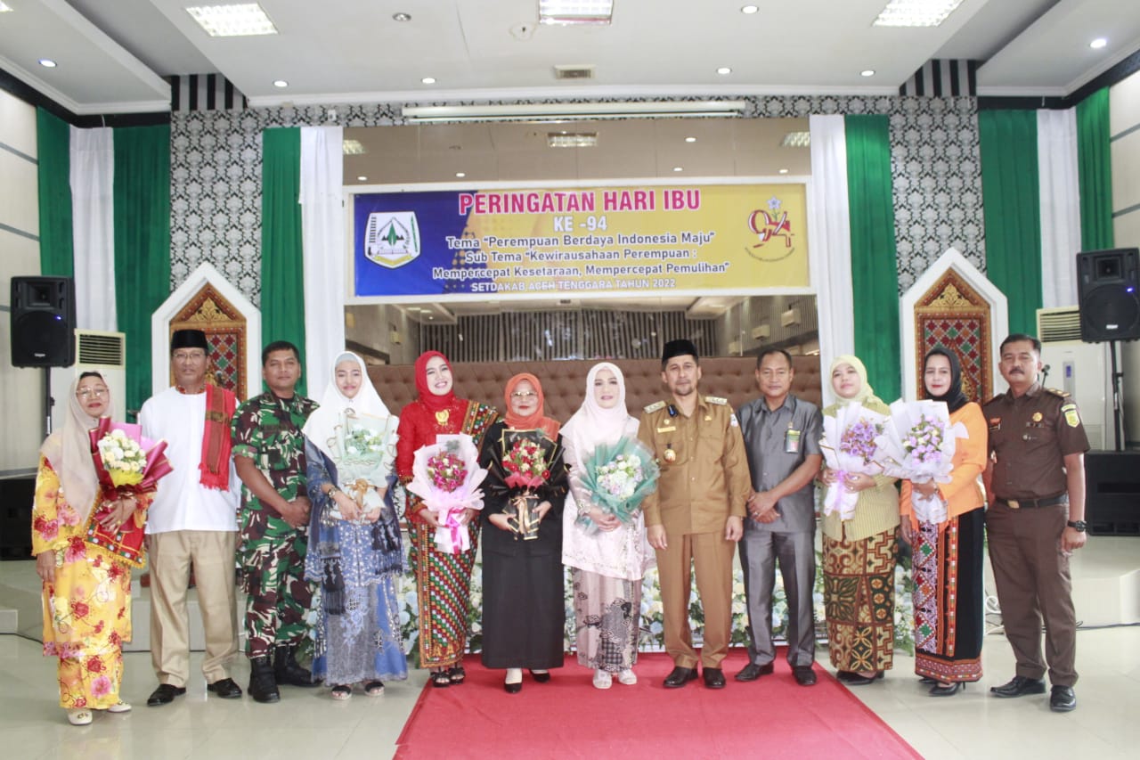 Dandim 0108/Agara Bersama Ketua Persit KCK Cab XXIII Hadiri Peringatan Hari Ibu ke-94
