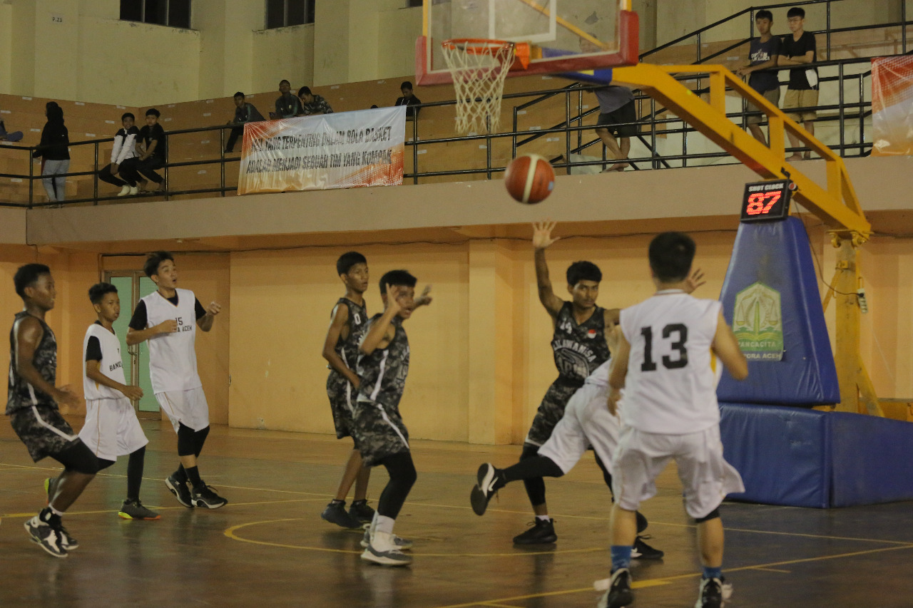 Basket Pangdam IM Cup, Putra Tim Kodim 0101/KBA vs Kodim 0103/Aut