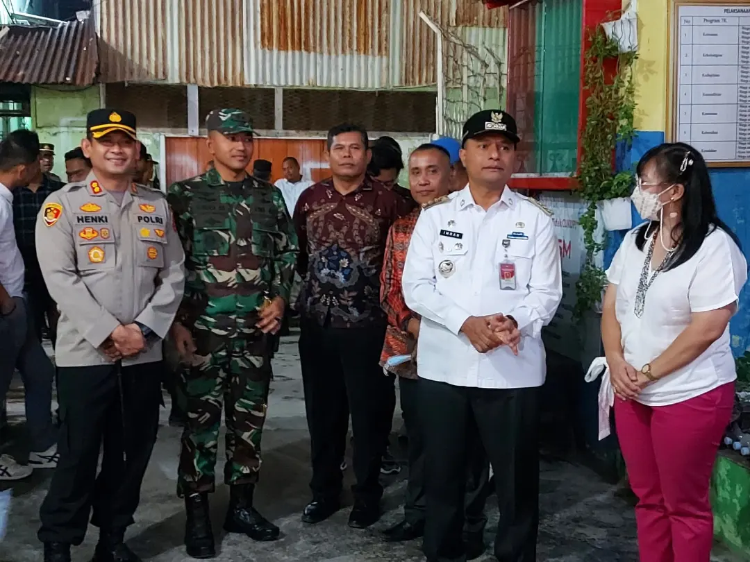 Dandim 0103/Aut Bersama Kapolres Lhokseumawe dan Walikota Lhoksemawe Laksanakan Patroli