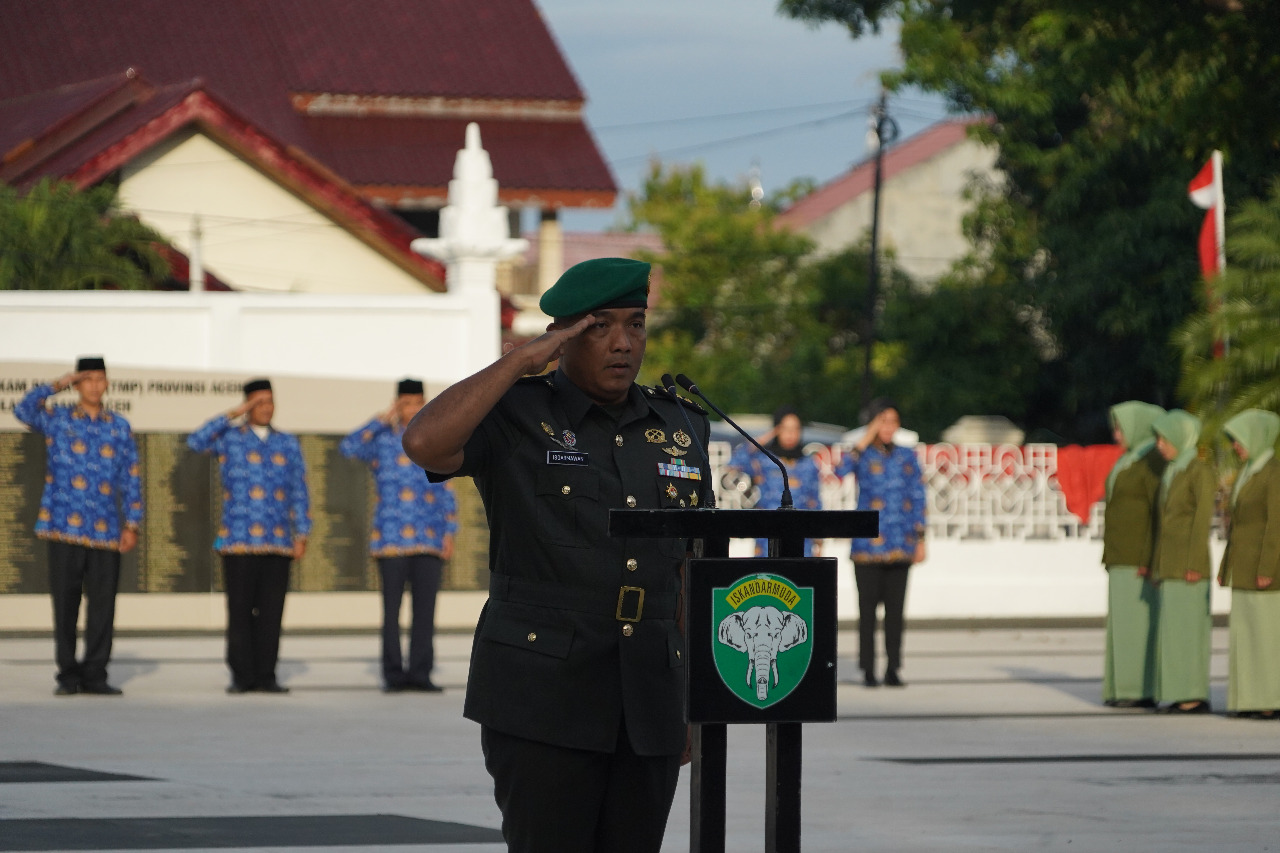 Pendam IM gelar Ziarah Rombongan di TMP Banda Aceh dalam rangka memperingati HUT Ke – 72 Penerangan TNI AD.