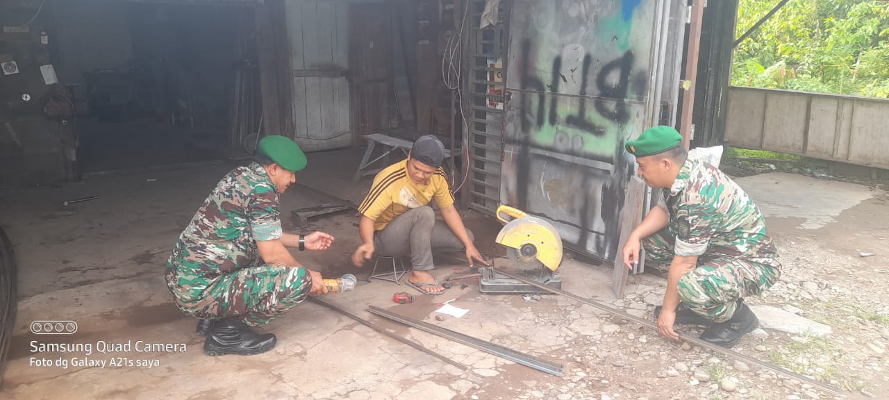 Babinsa laksanakan Komsos Kreatif Ke Usaha Bengkel