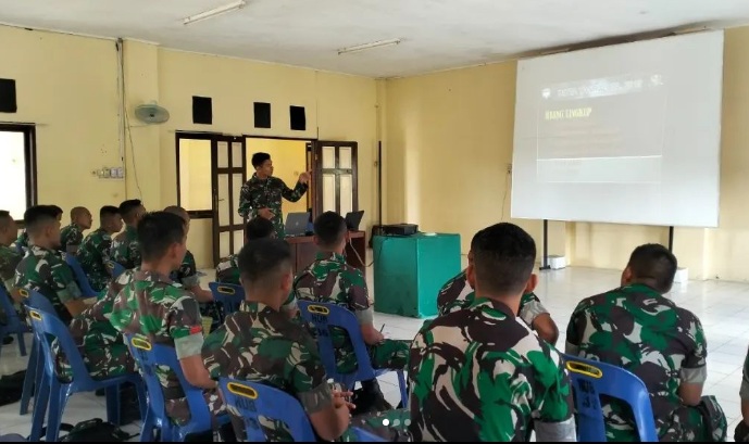 Hubdam IM Berikan Pelatihan Materi Perhubungan untuk Satgas Operasi Yonif RK 111/KB