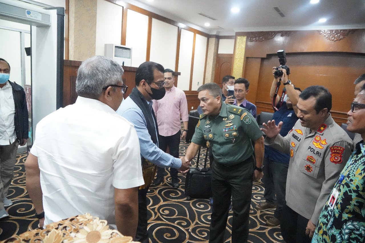 Irdam IM sambut kedatangan Gubernur Lemhanas RI