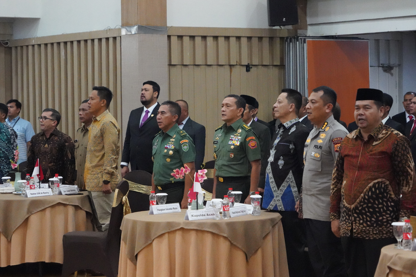 Kasdam IM menghadiri kegiatan penutupan Diklat Pemantapan Nilai nilai Kebangsaan bagi Pejabat Eksekutif dan Legeslatif Pemerintah Aceh TA.2023