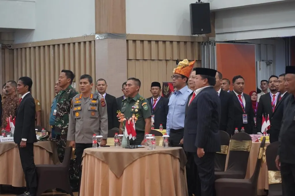 Kasdam IM menghadiri acara pembukaan kegiatan Pemantapan nilai-nilai Kebangsaan bagi Pejabat Eksekutif dan Legislatif Pemerintahan Aceh tahun 2023 di Hotel Grand Nanggroe