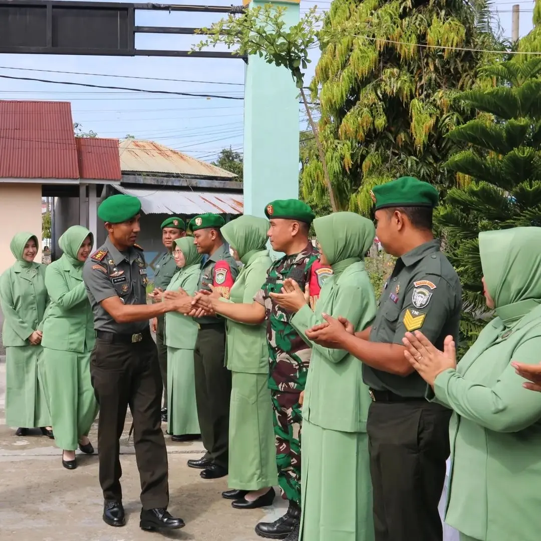 Kunjungan Kerja Perdana Dandim 0105/Abar Bersama Ketua Persit KCK Cabang XXVIII Ke Koramil – Posramil Jajaran