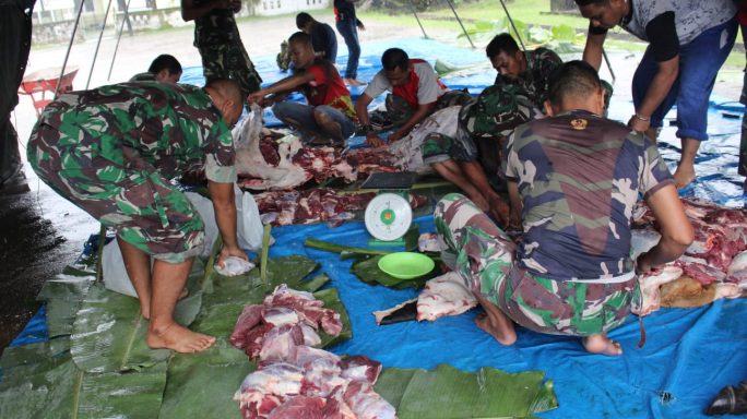 Sambut Meugang Ramadhan 1444H, Keluarga Besar Kodim Abdya Potong 2 Ekor Sapi