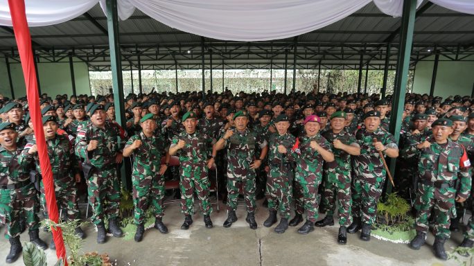 Pangdam IM Lepas 450 Prajurit Yonif RK 115/ML Tugas Operasi di Propinsi Papua