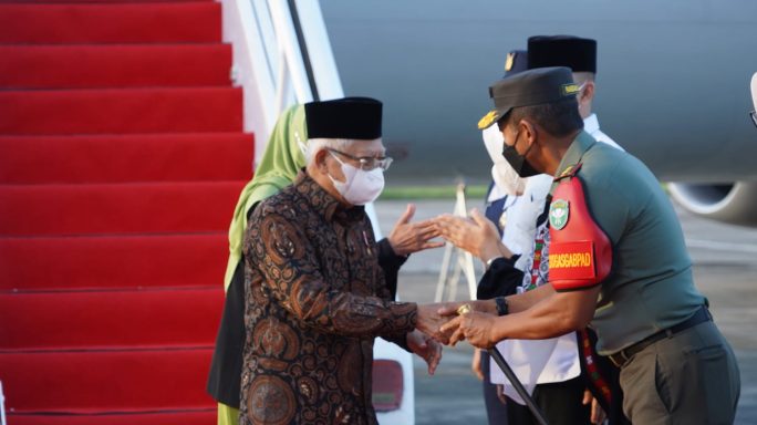 Pangdam IM Sambut Kedatangan Wakil Presiden Republik Indonesia K.H. Ma’ruf Amin ke Provinsi Aceh