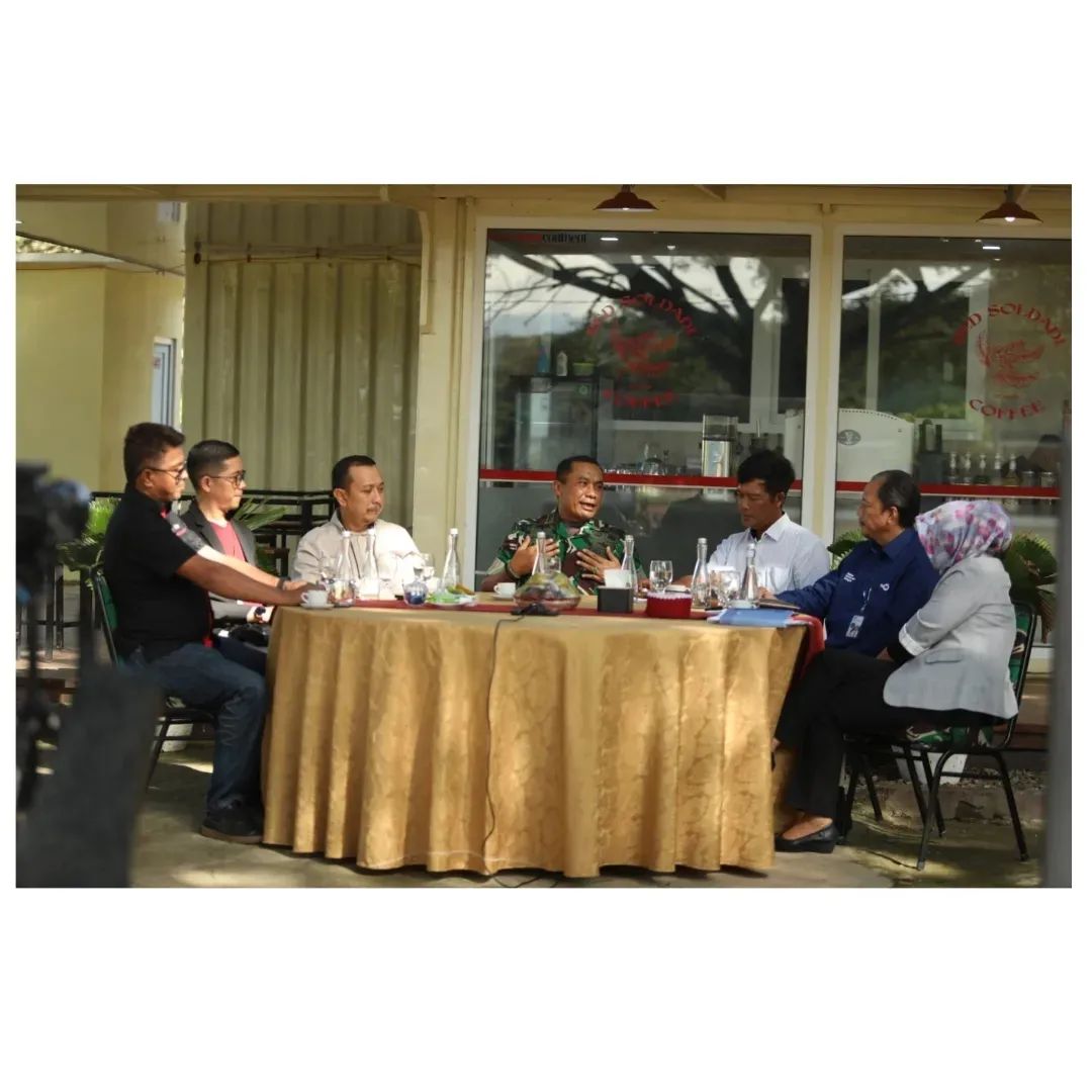 Pangdam IM menjadi Host dalam acara Dialog Interaktif Sanggamara Podcast.