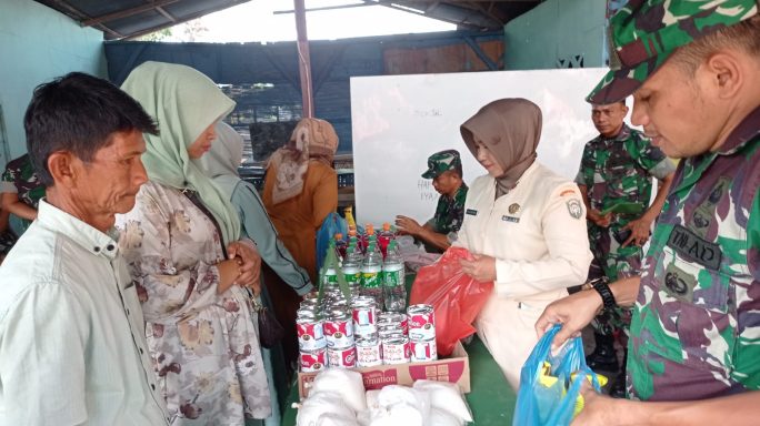 Ringankan Beban Masyarakat Kodim 0102/Pidie Gelar Bazar Ramadhan