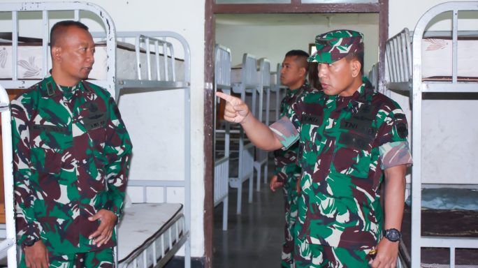 Danrindam IM mengadakan pengecekan sarana prasarana Satdik Dodikbelneg yg Tim Rik/Uji tingkat Sub Pansus penerimaan Cata PK TNI AD Reg dan Keagamaan Gel I TA 2023.