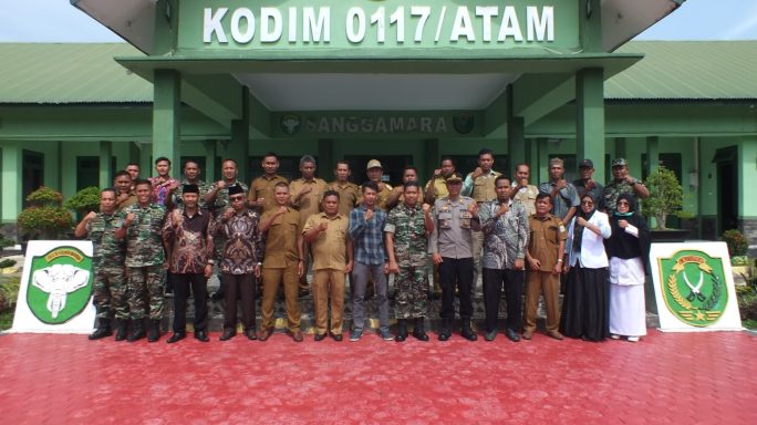 Kodim 0117/Aceh Tamiang Yang Di Wakili Kapten Inf Sri Indarjo Gelar Komsos dengan Aparat Pemerintah
