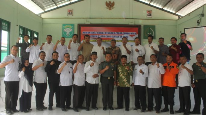 Kodim 0107/Asel Menyelenggarakan Komsos Dengan Aparat Pemerintah