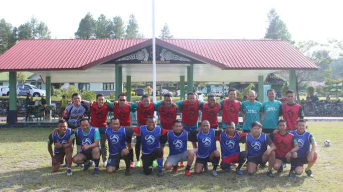 Sinergitas TNI/Polri Dalam Pertandingan Sepak Bola