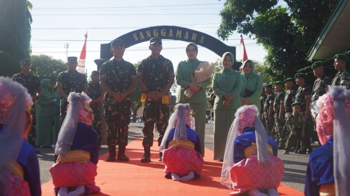 Kunker Pangdam IM dan Ibu Ketua Persit KCK PD IM ke Kodim 0104/Atim