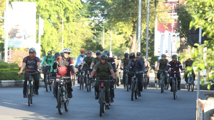 Tingkatkan Sinergisitas TNI-Polri, Kodam IM dan Polda Aceh Gelar Fun Bike dan Lomba Mancing.