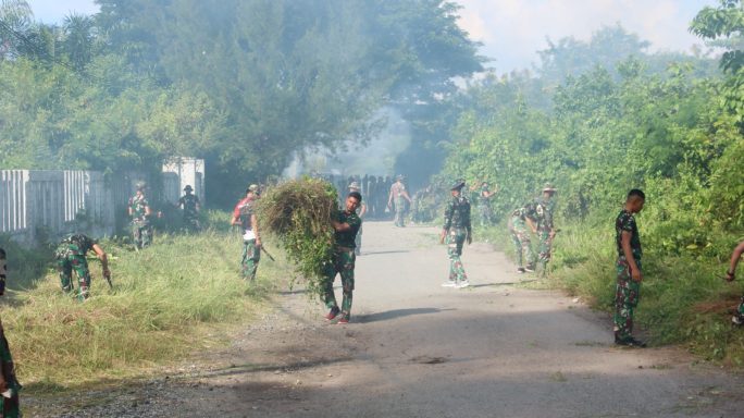 Korem 012/Teuku Umar Gelar Karya Bakti Dalam Rangka HUT Ke-61 Korem 012/Teuku Umar