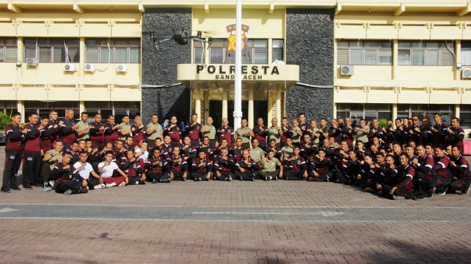 Dandim 0101/KBA dan Kapolresta Banda Aceh Serta Puluhan Prajurit Harmonis Olah Raga Bersama