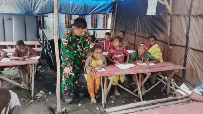 Sanggar Ceria Prajurit Satgas Yonif 115/ML di Papua Menjadi Tempat Belajar Bahagia