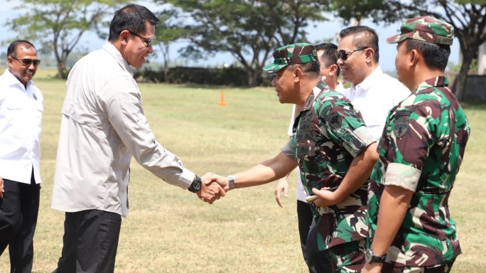 Danrem 011/Lilawangsa Bersama Dandim 0102/Pidie Dampingi Sesmenko Polhukam Tinjau Kesiapan Lokasi Kunker Presiden RI