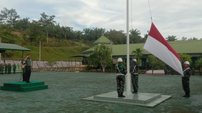 Bertindak sebagai Inspektur Upacara 17 an , Kasdim 0117/Aceh Tamiang Bacakan Amanat Pangdam Iskandar Muda