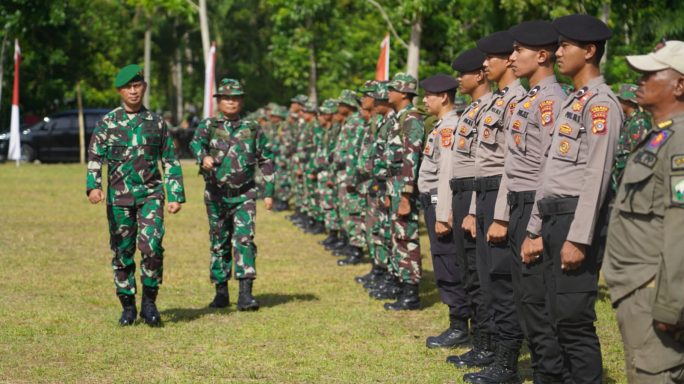 Wilayah Kab. Bireuen Upacara Penutupan TNI Manunggal Membangun Desa (TMMD) Ke-116 Tahun 2023 di pimpin oleh Irdam IM