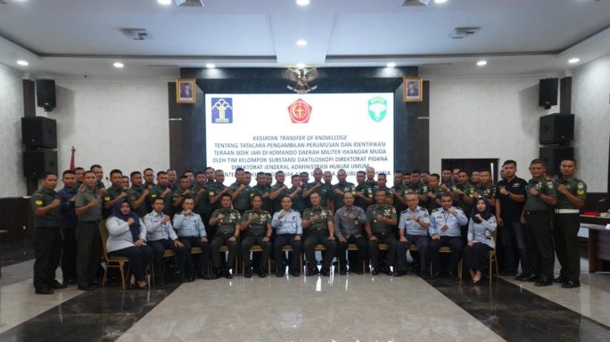 Dirajenad Membuka Sosialisasi Transfer of Knowledge Ilmu Daktiloskopi di Kodam Iskandar Muda.