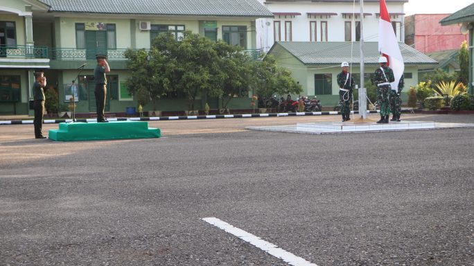 Pupuk Jiwa Kejuangan Prajurit, Kodim 0104/Atim Laksanakan Upacara Bendera