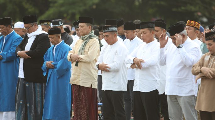 Kasdam IM Shalat Idul Adha Dan Serahkan Hewan Qurban.