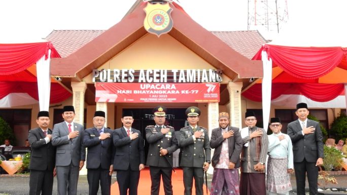 Dandim 0117/Aceh Tamiang Hadiri Upacara Hari Bhayangkara Ke-77 Tahun 2023