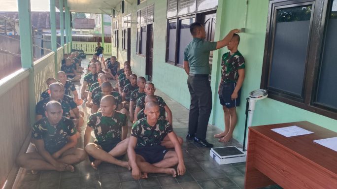 Prasis Prodi Dikmata TNI AD Gel. I TA 2023 Rindam IM, Melaksanakan Pemeriksaan Kesehatan di Kesdam IM