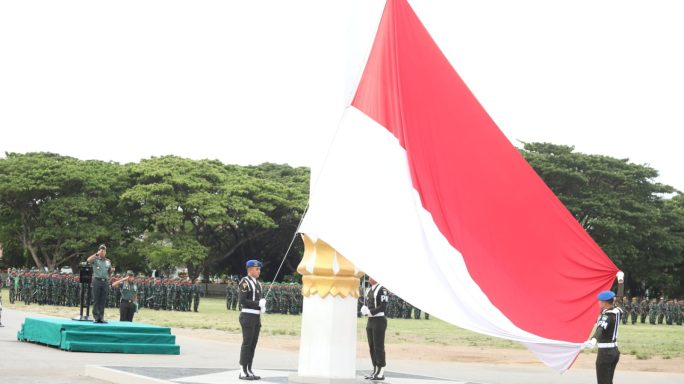 Pangdam IM pimpin Upacara Bendera Bulanan tanggal 17 Juli 2023 di lapangan Blang Padang Banda Aceh