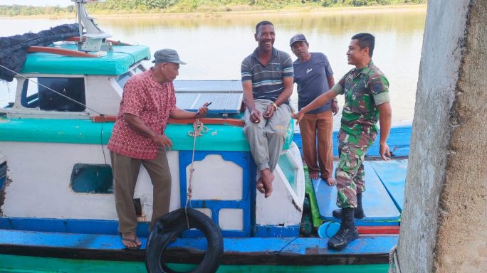 Sepak Terjang Babinsa Tidak Hanya Membina Warga Di Daratan Saja Melainkan Juga Hingga Ke Sektor Kelautan