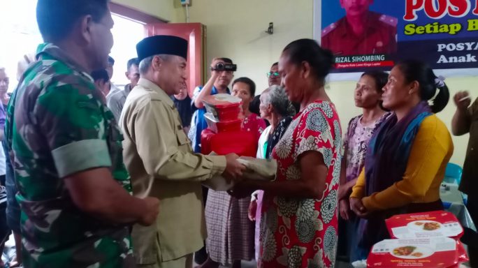 Danramil 0108-07/Semadam Salurkan Bantuan Ke Warga terdampak Banjir