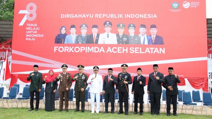 Dandim 0107/Asel Mengikuti Upacara Peringatan HUT ke 78 Kemerdekaan RI di Aceh Selatan