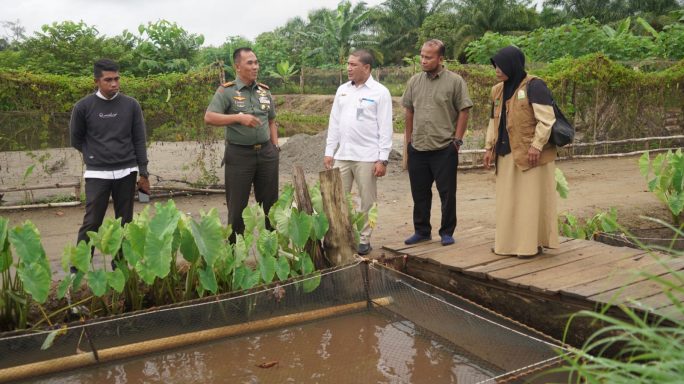 Kepala Bulog Cabang Meulaboh Berkunjung ke Food Estate Korem 012/TU