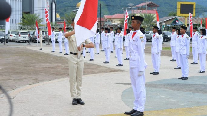 PJ Bupati Agara Kukuhkan Paskibra Aceh Tenggara
