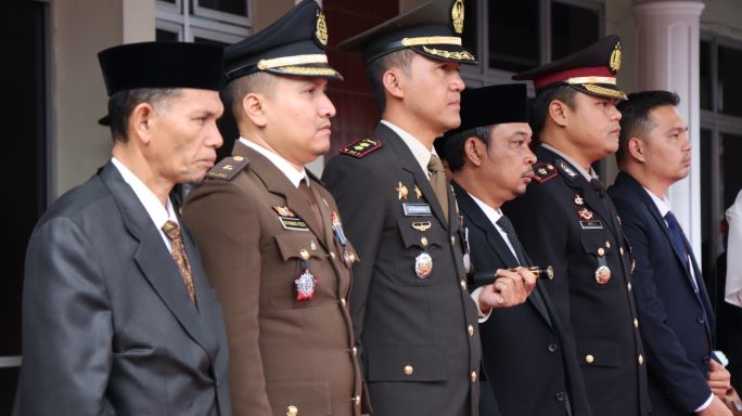 Berjalan Hikmat, Dalam Penurunan Bendera HUT RI Ke-78 RI