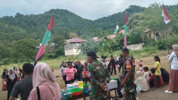 Meriahkan HUT RI Ke 78, Babinsa Dukung Kelancaran Perlombaan di Desa