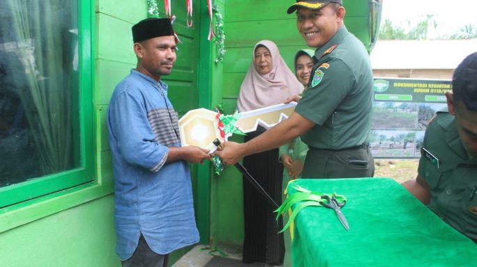 Dandim 0116/Nagan Raya dengan Resmi Serahkan RTLH kepada Pak Syahrul Warga Desa Drien Tujoh