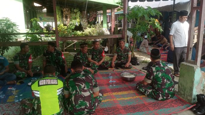 Anak Anggota Meninggal Ketua Persit KCK Cabang XXIII Melayat Ke Rumah Duka