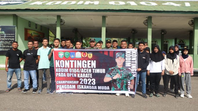 Kodim 0104/Aceh Timur Lepas Tim Forki Kota Langsa Ikuti Kejuaraan Karate Piala Pangdam IM Tahun 2023