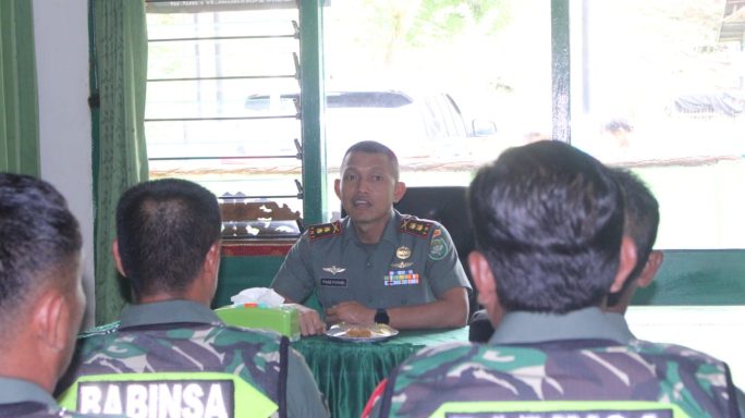 Perdana, Dandim Aceh Selatan dan Ketua Persit KCK Cab XXIX Kujungan ke Koramil Jajaran